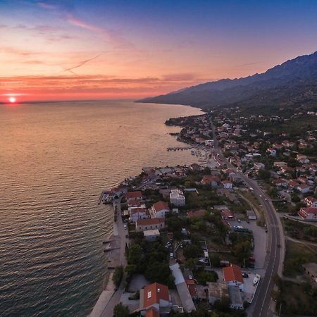 Apartments Dalmacija Starigrad Paklenica Bagian luar foto