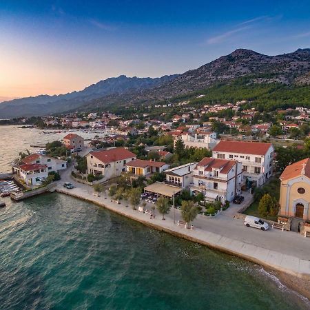 Apartments Dalmacija Starigrad Paklenica Bagian luar foto